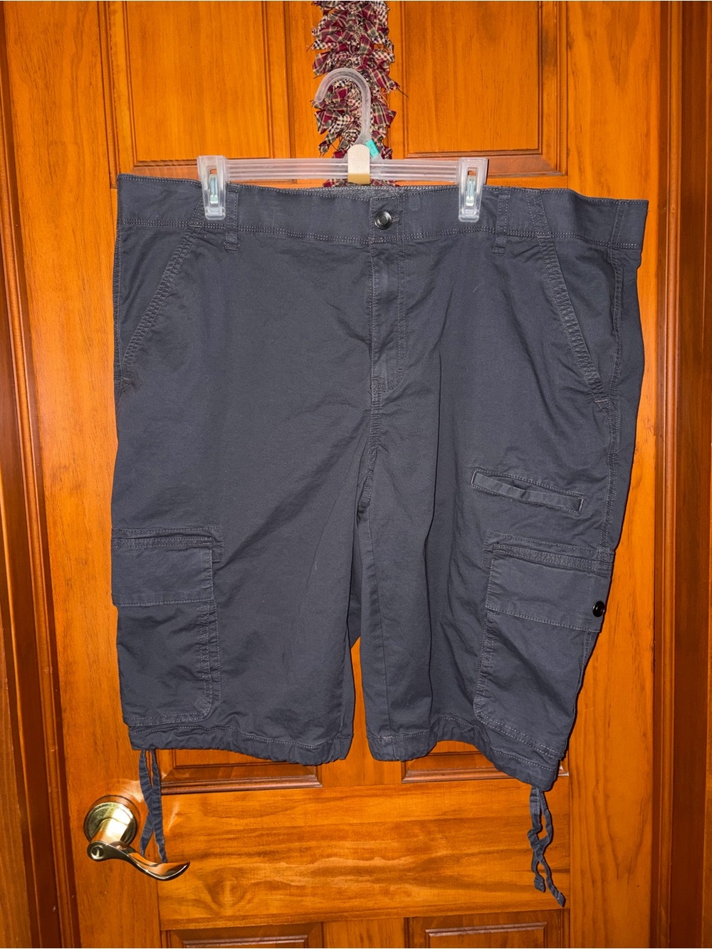 George Mens messenger cargo shorts size below the knee cotton stretch